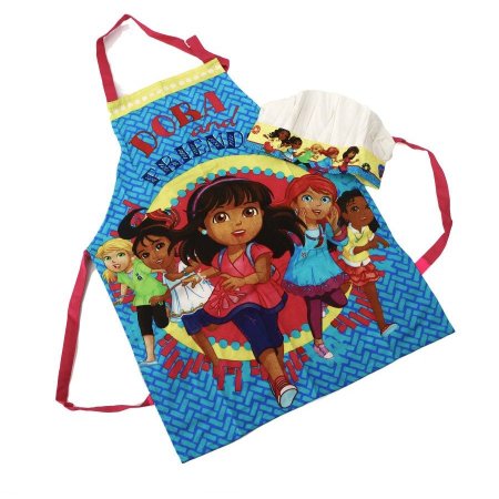 مريول دورا وصديقاتها