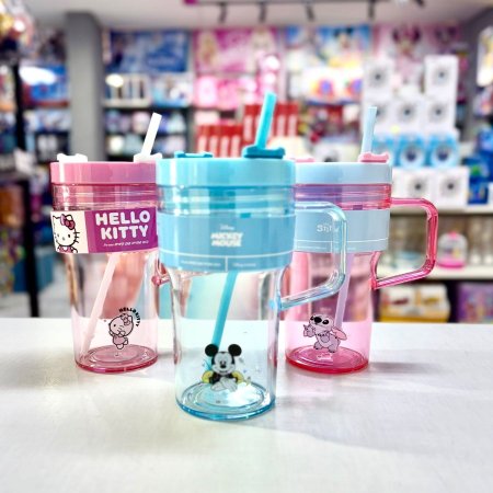 كاسات ديزني شفافة مع مصاصة
