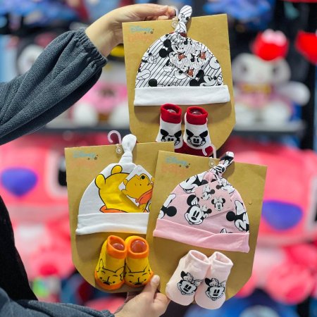 طقم طاقية وكلكول بيبي ديزني