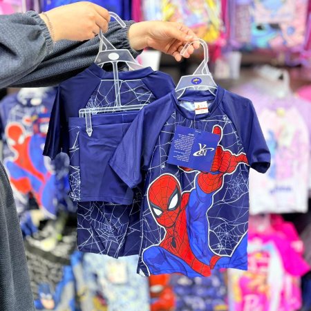 ملابس سباحة سبايدرمان كحلي