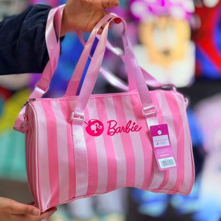 شنطة سفر باربي