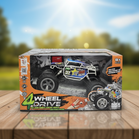 سيارة دفع رباعي مع ريموت