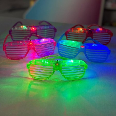 نظارات حفلة مضيئة