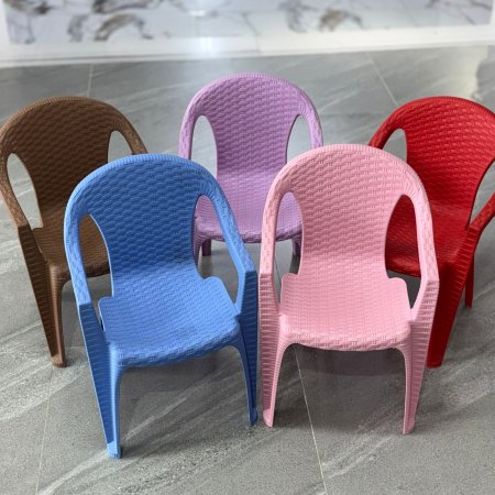 كرسي اطفال بلاستيك