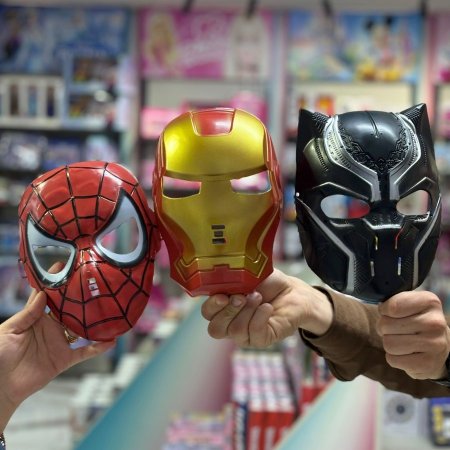 اقنعة الابطال