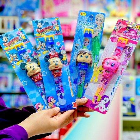 ساعات ديزني