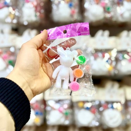 تلوين مدالية بلاستيك