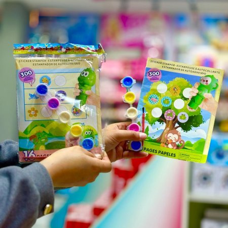 دفتر تلوين مع الوان مائية