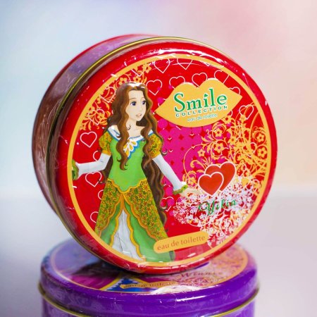 عطر الاميرة احمر