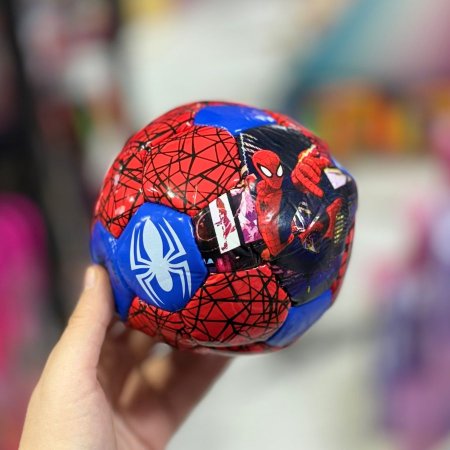 كرة يد سبايدرمان